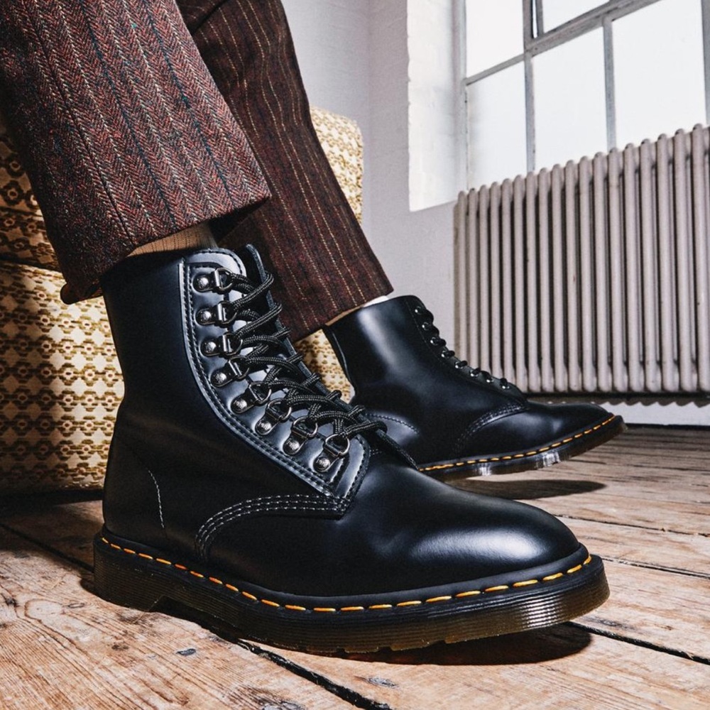 Dr Martens 1460 Pascal Verso smooth leather Lace up boots